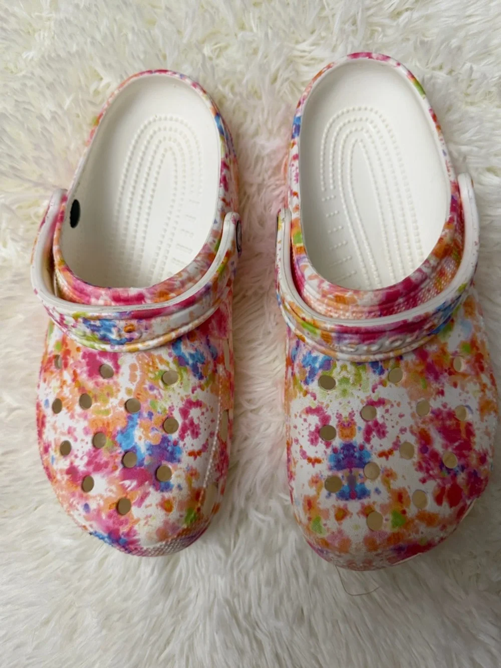 Women Tie-Dye Crocs Clog Sandals - White Multicolor Size 9 - Picture 4 of 9
